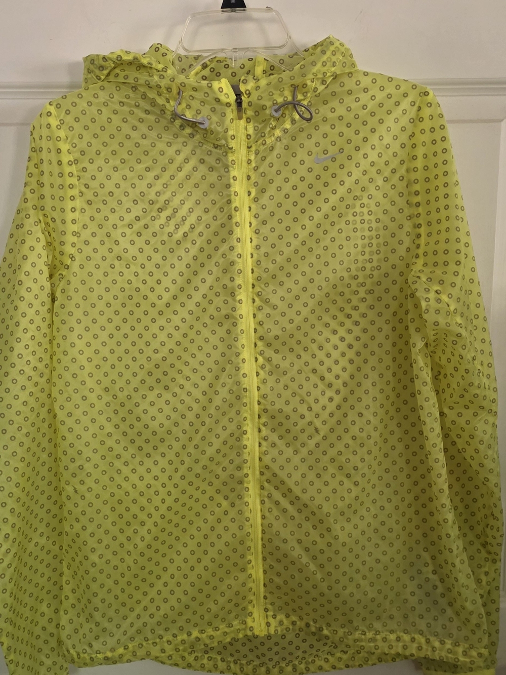 Nike Women's Yellow Lightweight Hooded Windbreaker Jacket